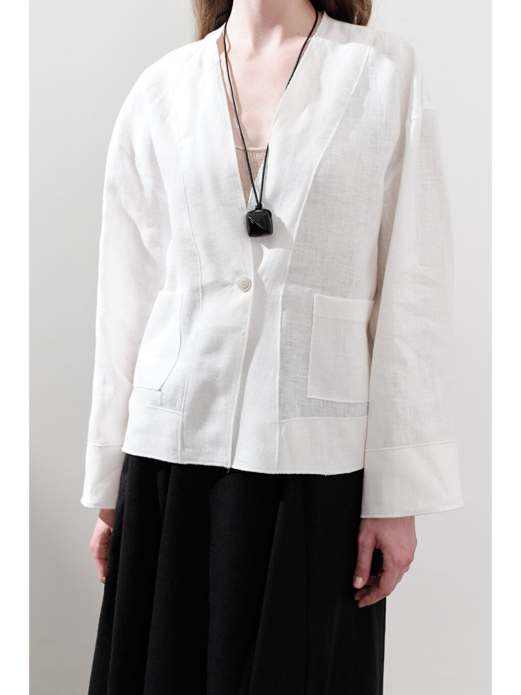 Keten Tek Düğmeli Bluz Ekru-4