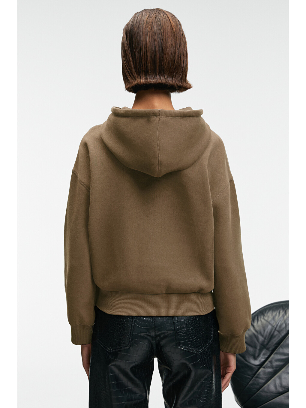 Bej Selene Kadın Kapüşonlu Kangru Cepli Regular Fit Vizon Sweatshirt-5