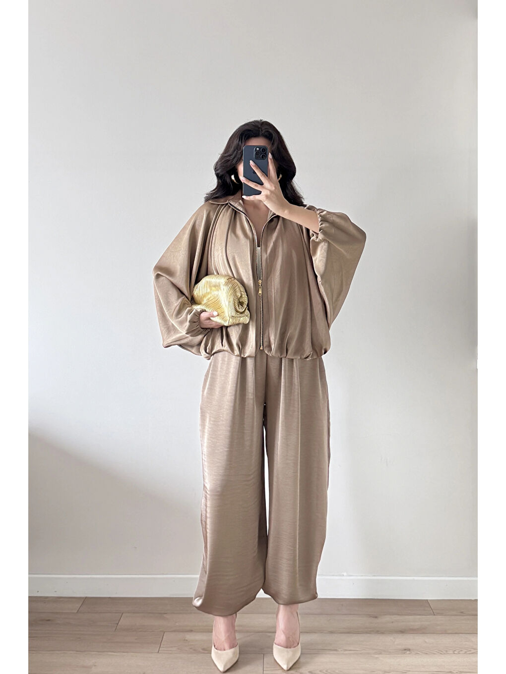 Bej Kadın Vizon Saten Bomber Ceket Pantolon Takım 1046-9584-1