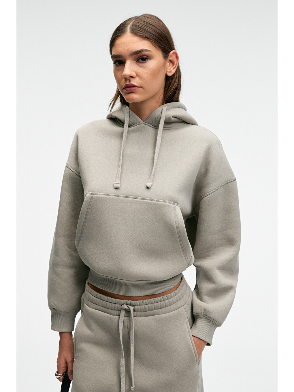 Selene Kadın Kapüşonlu Kangru Cepli Regular Fit Açık Gri Sweatshirt-1
