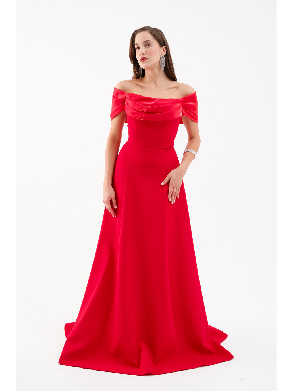 Kadın Kırmızı Yaka Detay Söz Nişan Uzun Abiye Elbise-1