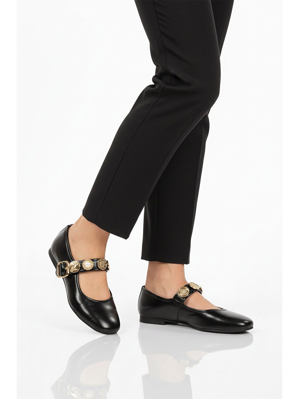 Siyah Kırışık Bantlı Kadın Hafif Casual Ayakkabı B-40 Z-1