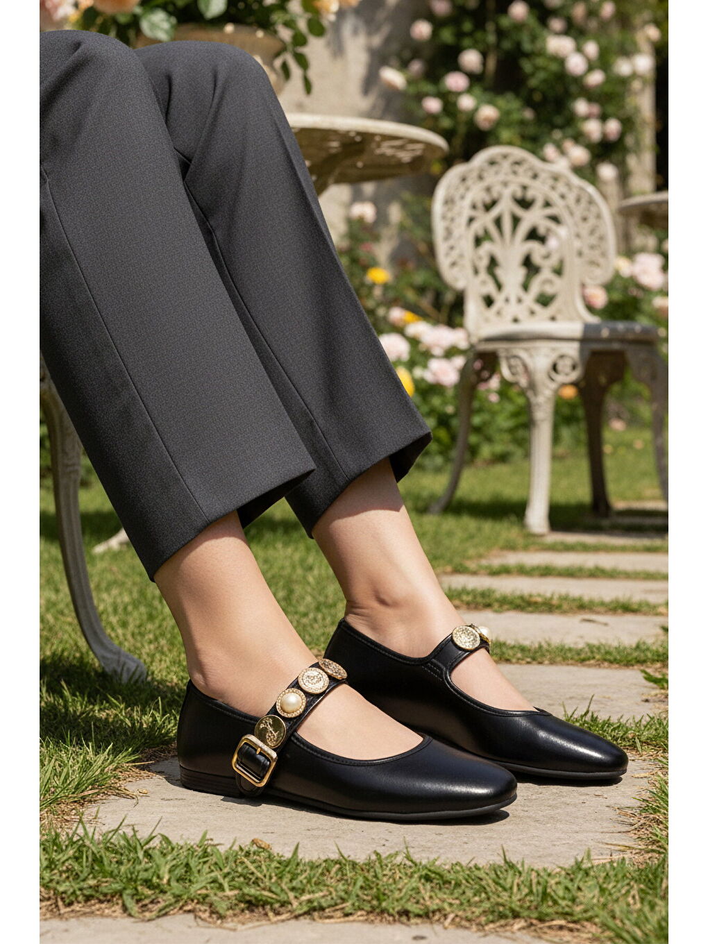 Siyah Kırışık Bantlı Kadın Hafif Casual Ayakkabı B-40 Z-2