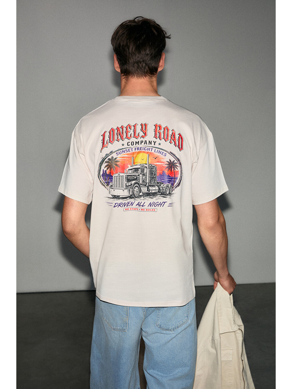 Bej Espada Erkek %100 Organik Pamuklu Yuvarlak Yakalı Baskı Detaylı Vanilya T-shirt-1