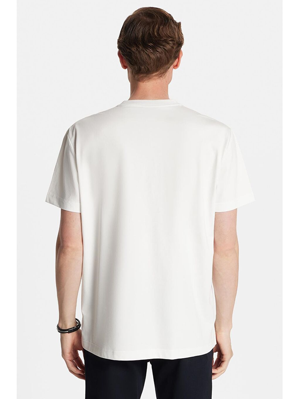 Relax Fit Rahat Kesim Pamuklu Ön Baskı Detaylı Bisiklet Yaka Ekru Erkek Tişört-4