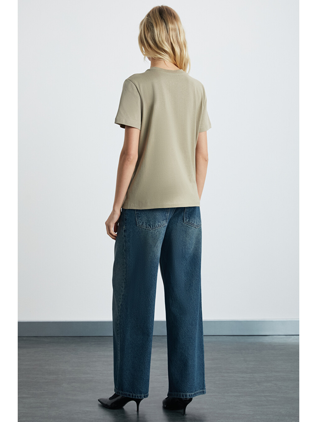 Bej ALINE Kadın %100 organik Pamuk Derin V Yakalı Comfort Fit BEJ T-Shirt-4