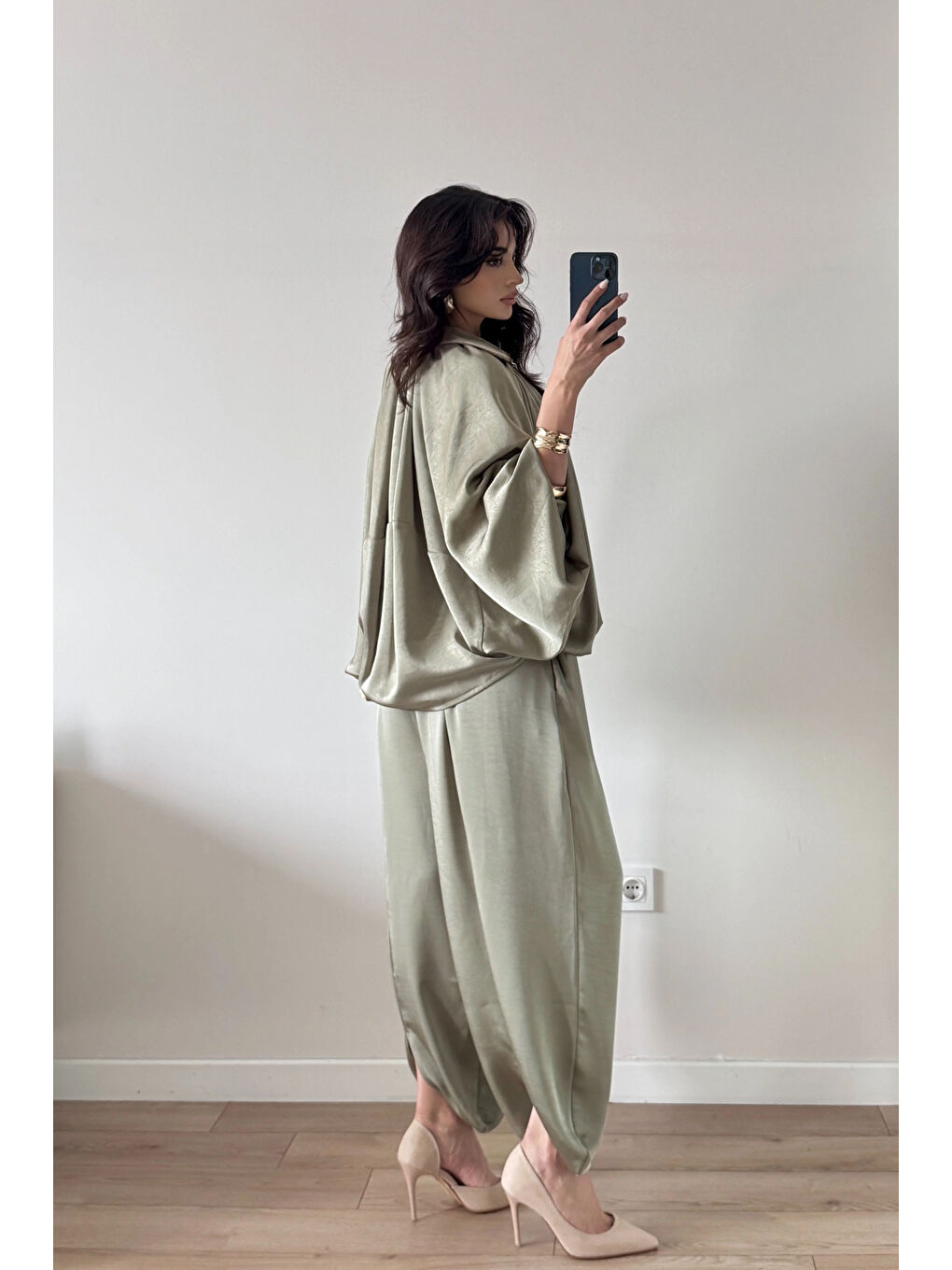 Yeşil Kadın Çağla Saten Bomber Ceket Pantolon Takım 1046-9584-2