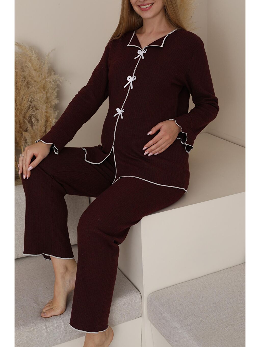 Bordo Hamile ve Lohusa Uzun Kollu Yumoş Kumaş Fiyonklu Bel Ayarlı Pijama Takımı-5