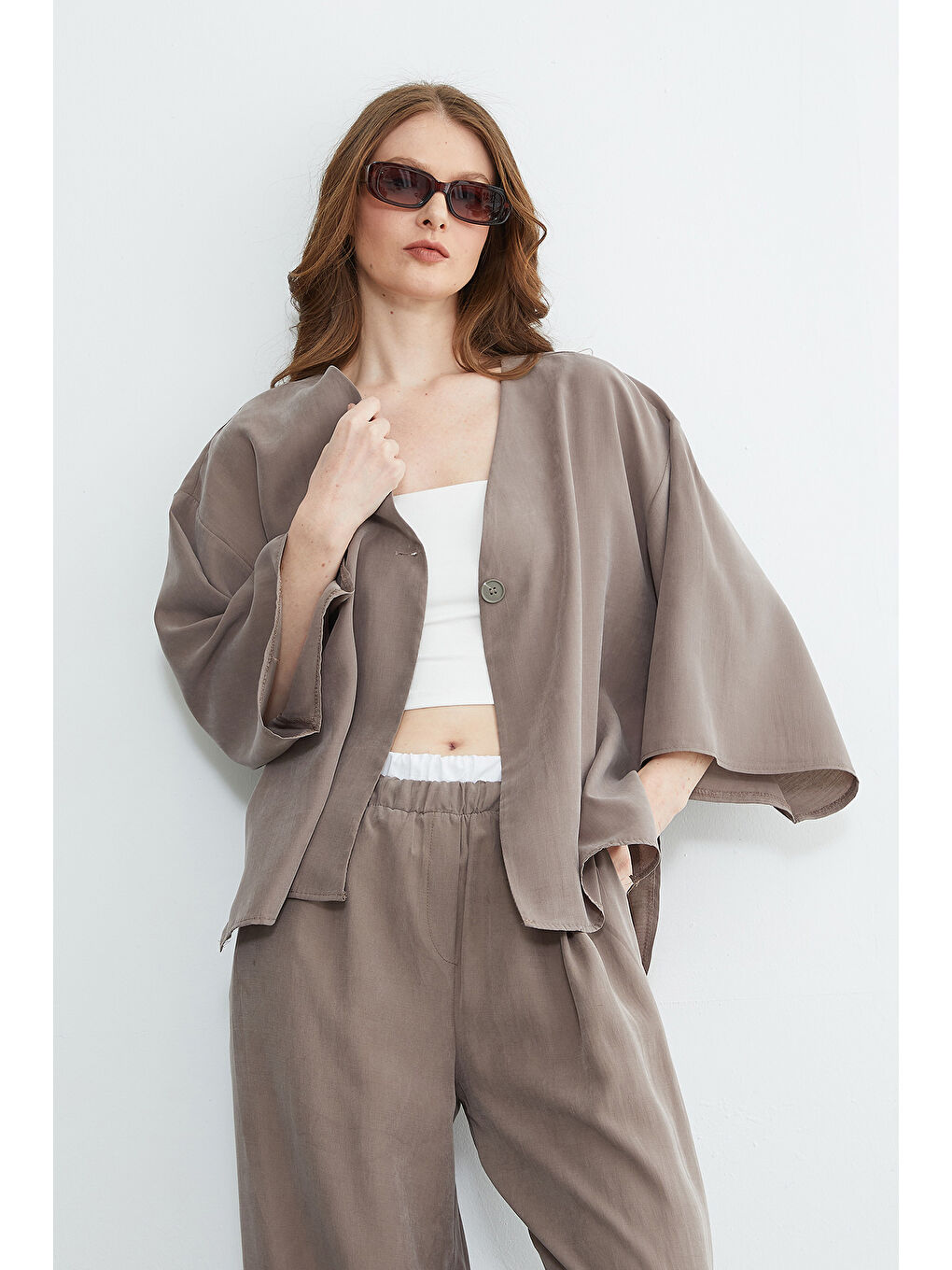 Bej Tek Düğmeli Lyocell Kumaş Oversize Ceket