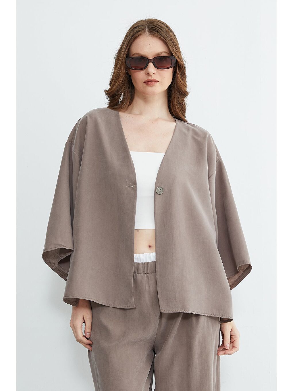 Bej Tek Düğmeli Lyocell Kumaş Oversize Ceket-1