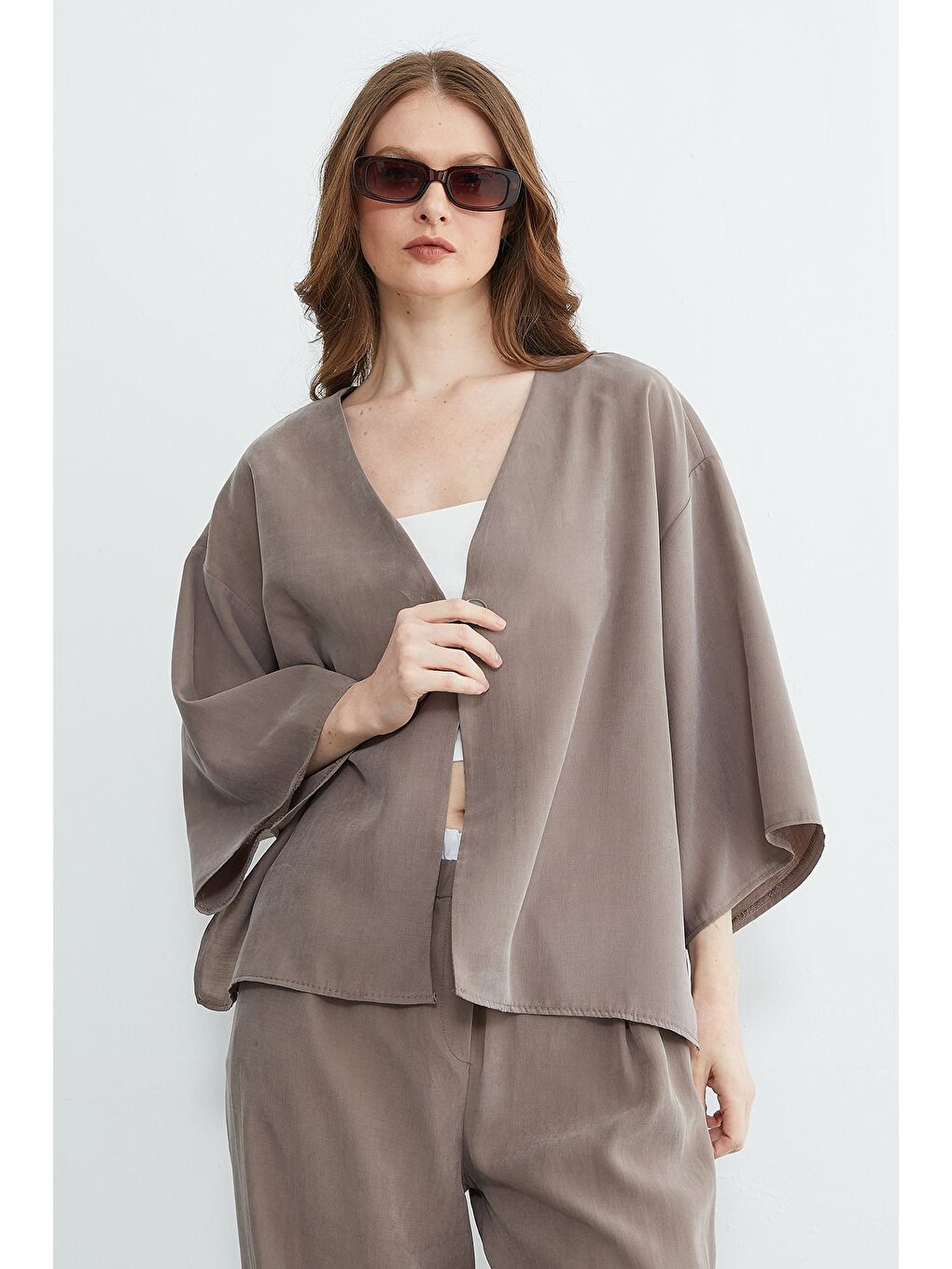 Bej Tek Düğmeli Lyocell Kumaş Oversize Ceket-2