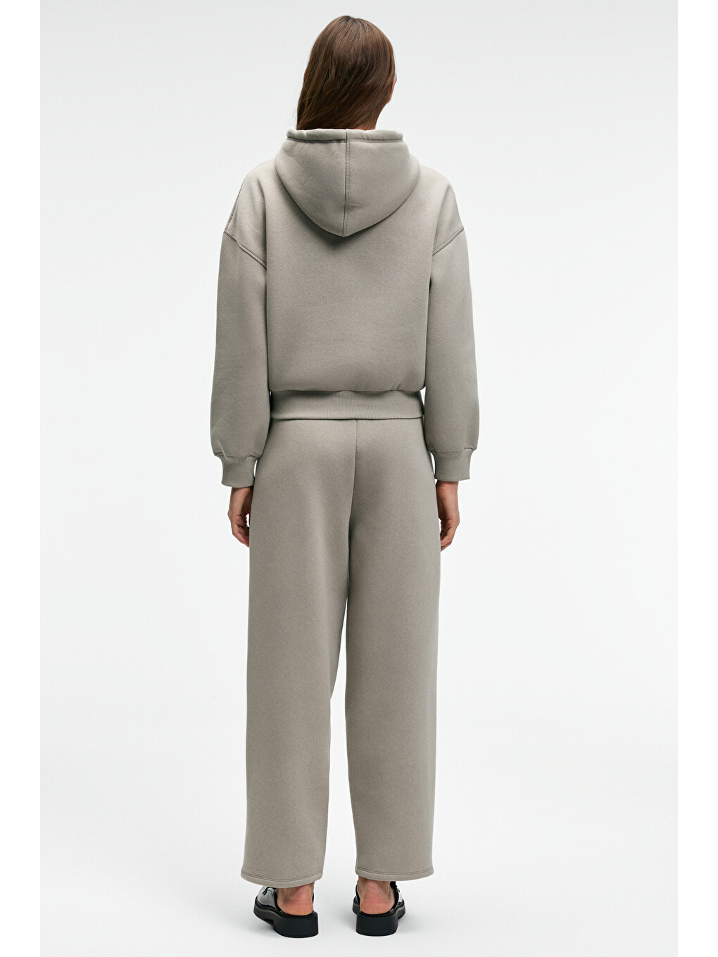 Selene Kadın Kapüşonlu Kangru Cepli Regular Fit Açık Gri Sweatshirt-4
