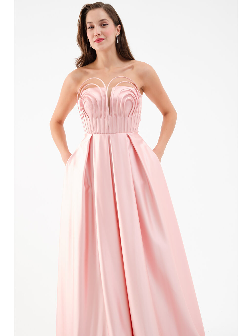 Pembe Kadın Pudra Göğüs Detay Uzun Saten Abiye Elbise-2