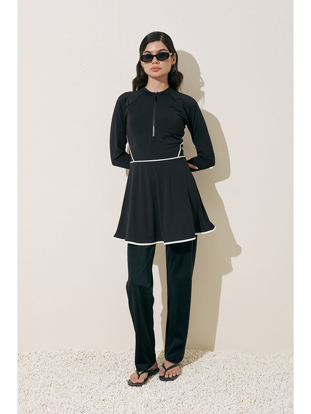 Biye Detaylı Tesettür Elbise Siyah-3