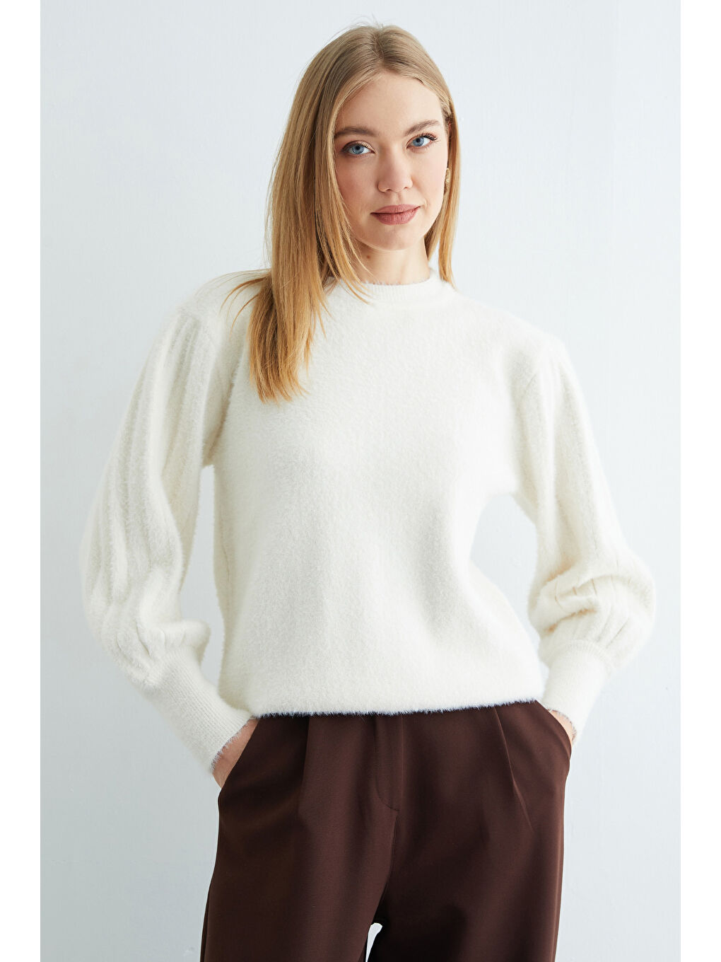 Ekru Balon Kol Bisiklet Yaka Triko Kazak