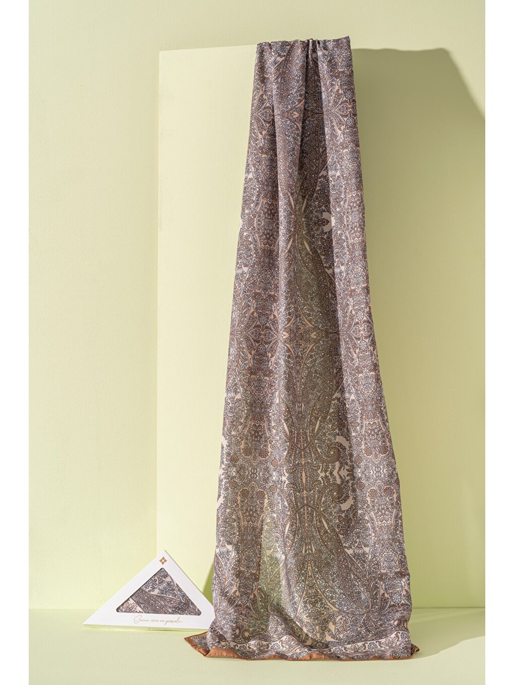 Sarı Kadın Etnik Desen Soft Nysa Şal