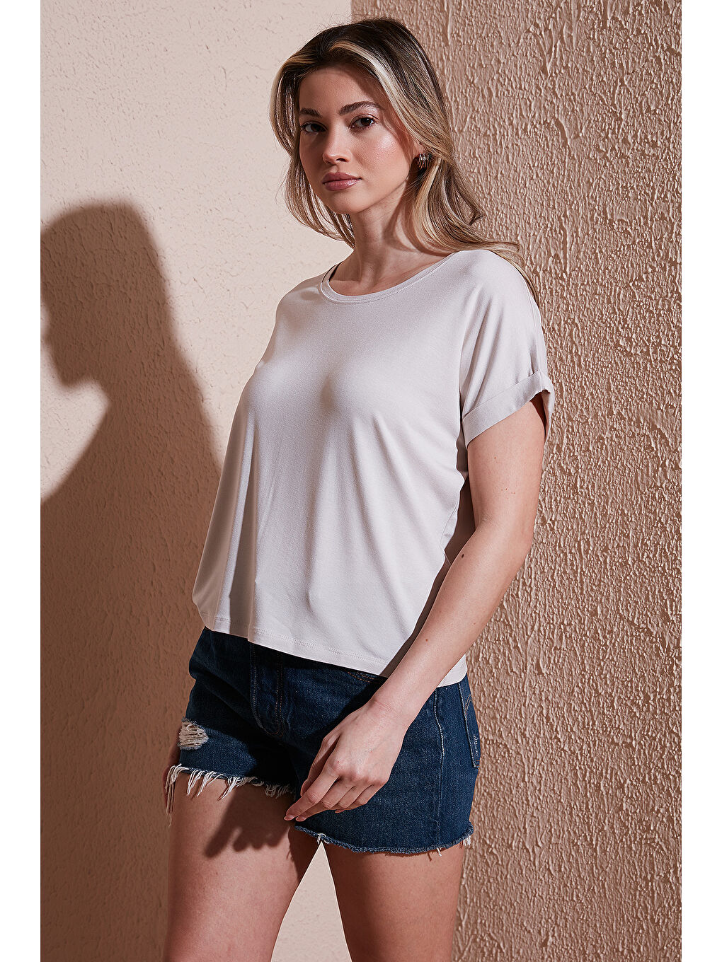 Bej Comfort Fit Bisiklet Yaka Bluz 25Y0519K1-3