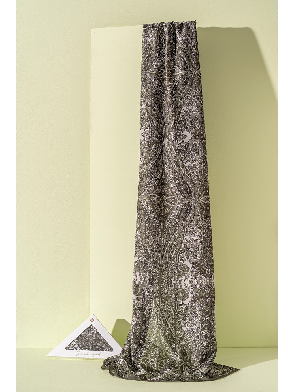 Haki Kadın Etnik Desen Soft Nysa Şal