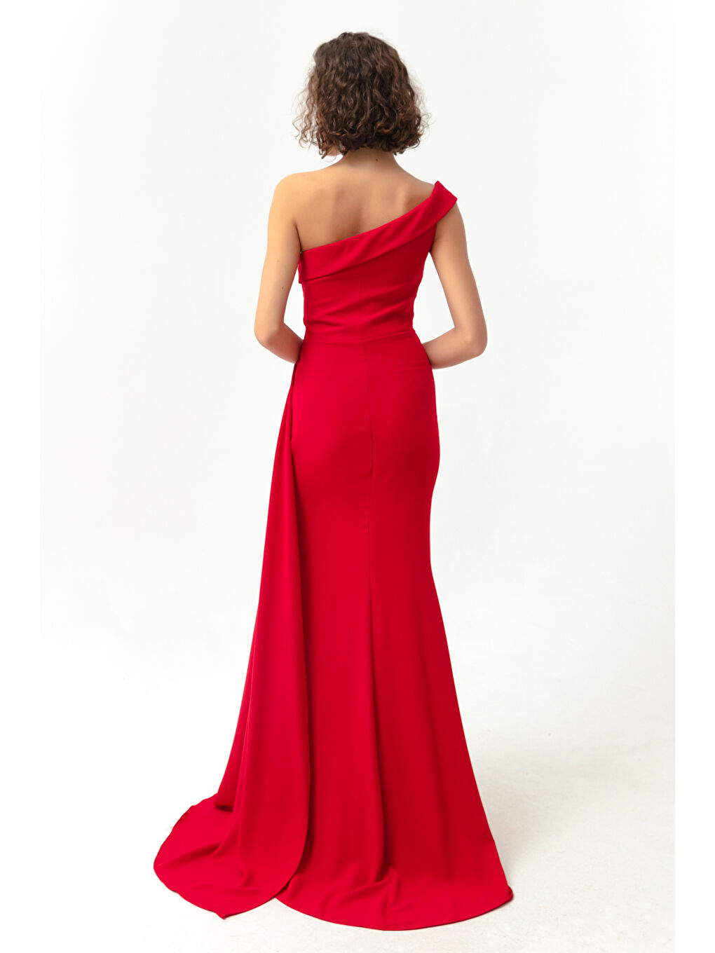 Kadın Kırmızı Tek Omuzlu Taşlı Uzun Abiye Elbise-4