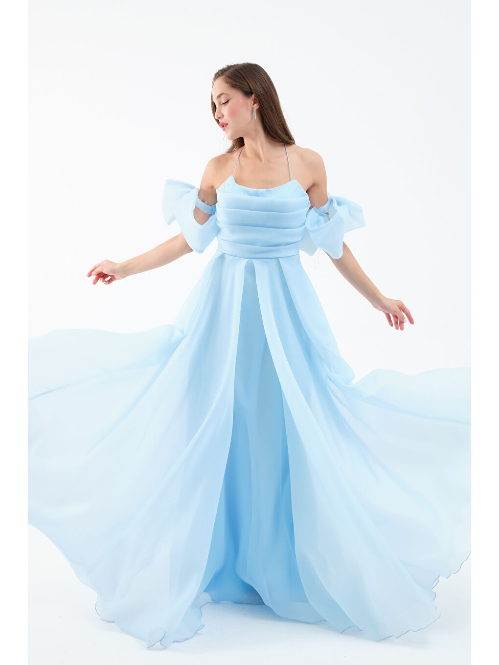 Kadın Bebe Mavi Göğüs Drapeli Organze Abiye Elbise