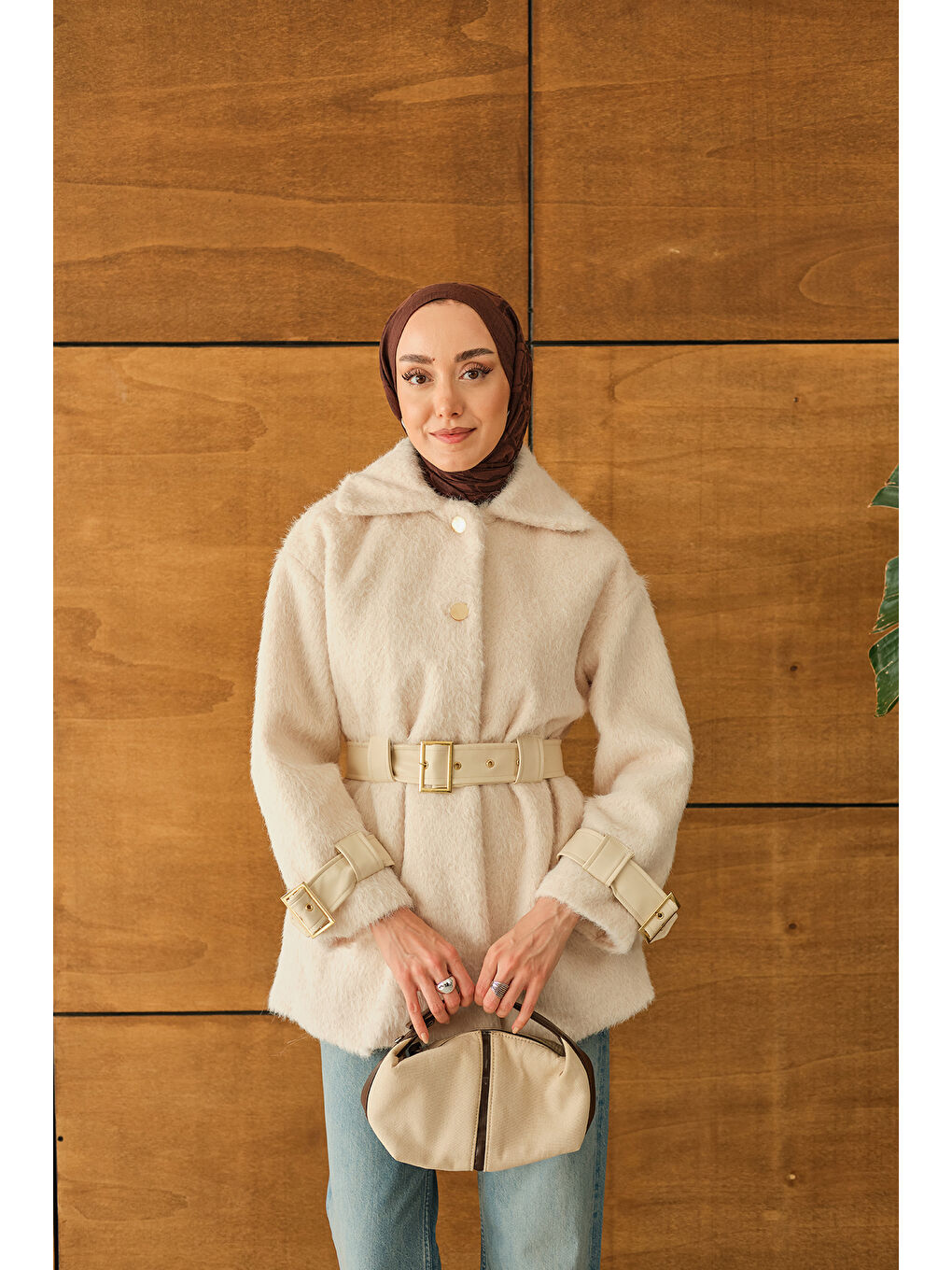 Ekru Kadın Gold Düğme Detay Kemerli Ceket Krem-1