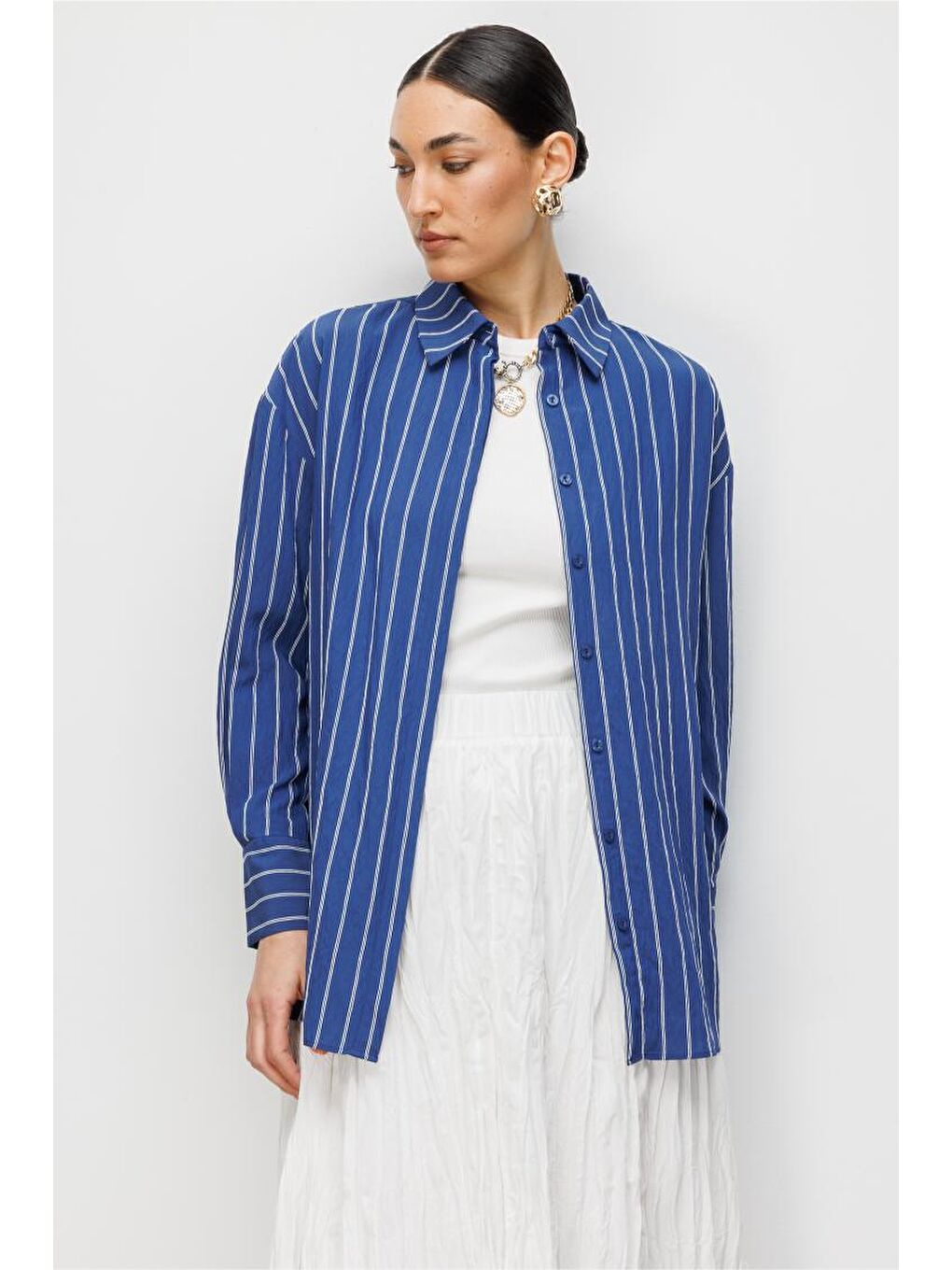 Oversize Lacivert Çizgili Gömlek