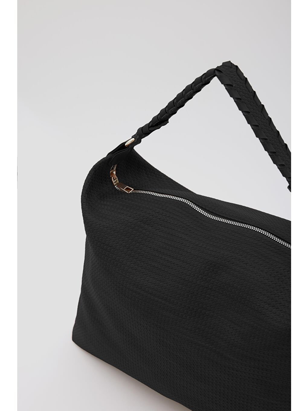 Polly Örgülü Salaş Omuz Çantası Siyah-1