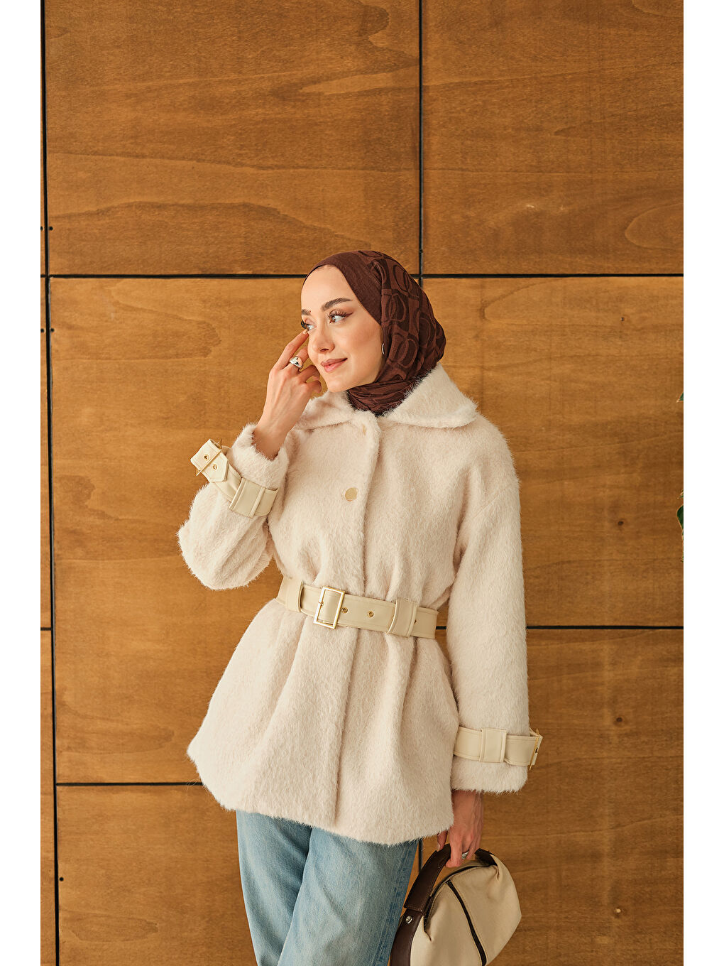 Ekru Kadın Gold Düğme Detay Kemerli Ceket Krem-3