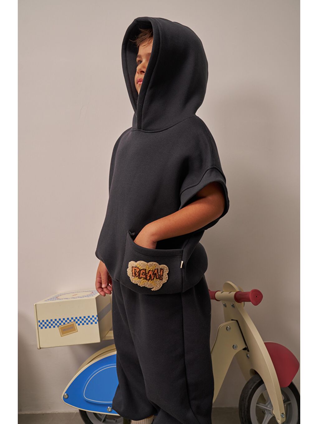 Koyu Gri Nakışlı Cepli Hoodie Takım-8