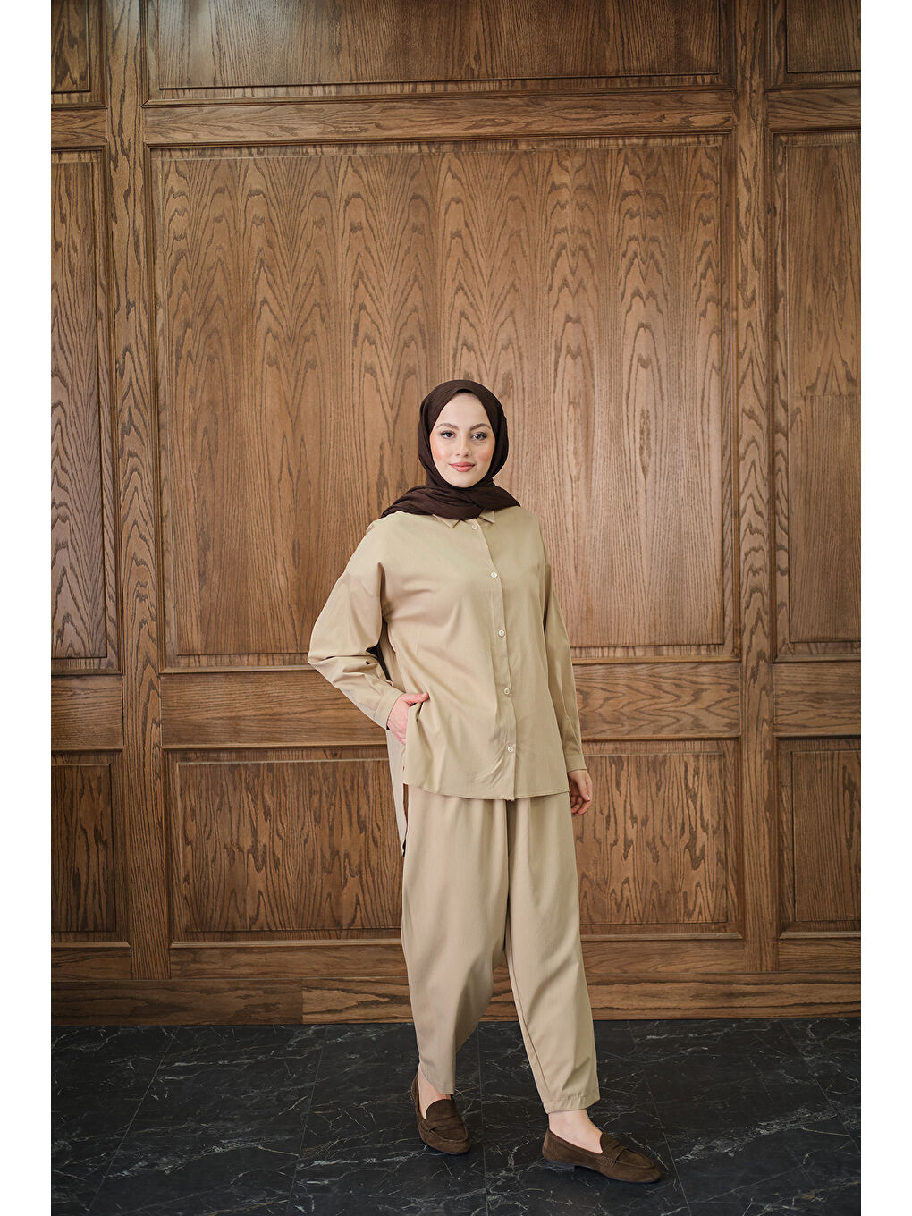 Kadın Gömlekli Takım Bej