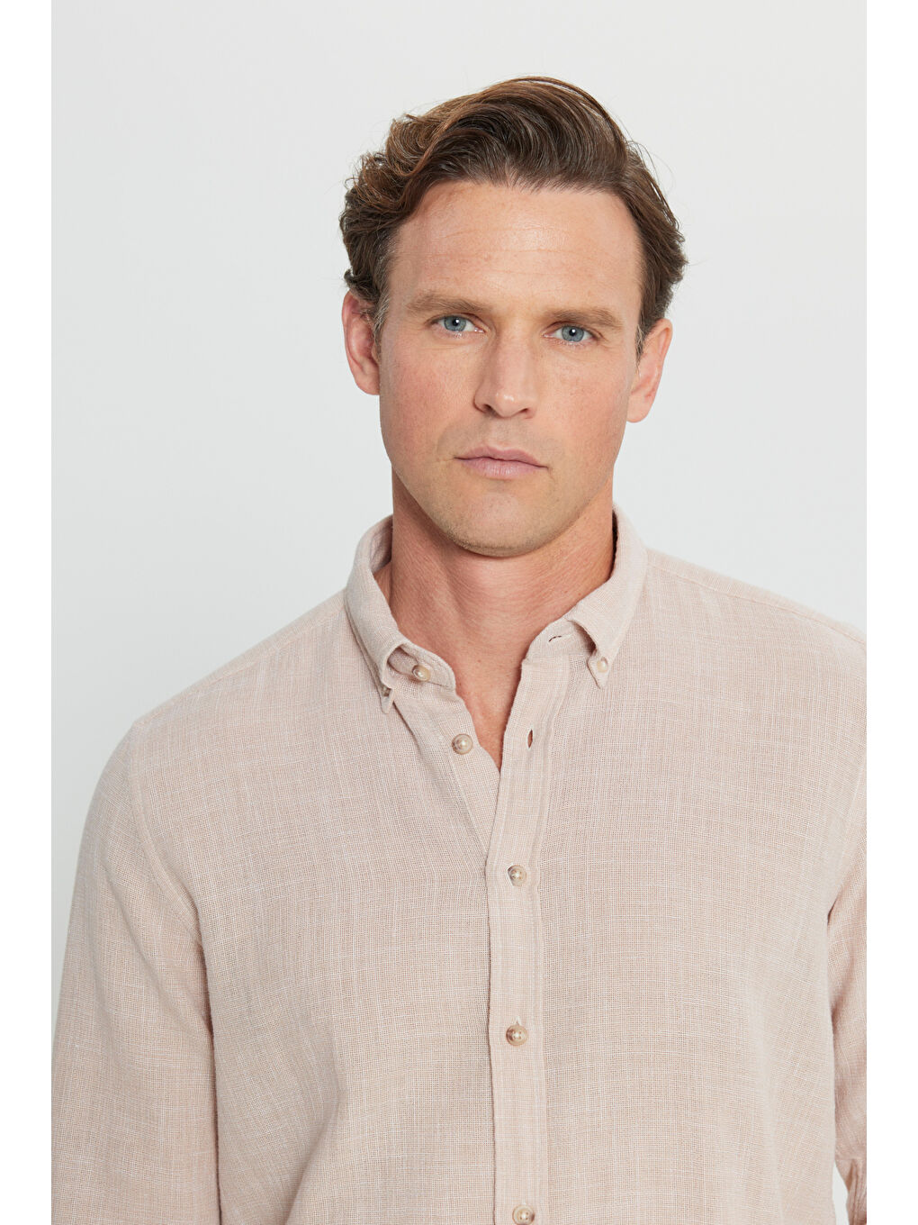 Erkek Bej %100 Pamuk Flamlı Slim Fit Dar Kesim Düğmeli Yaka Armürlü Gömlek-3