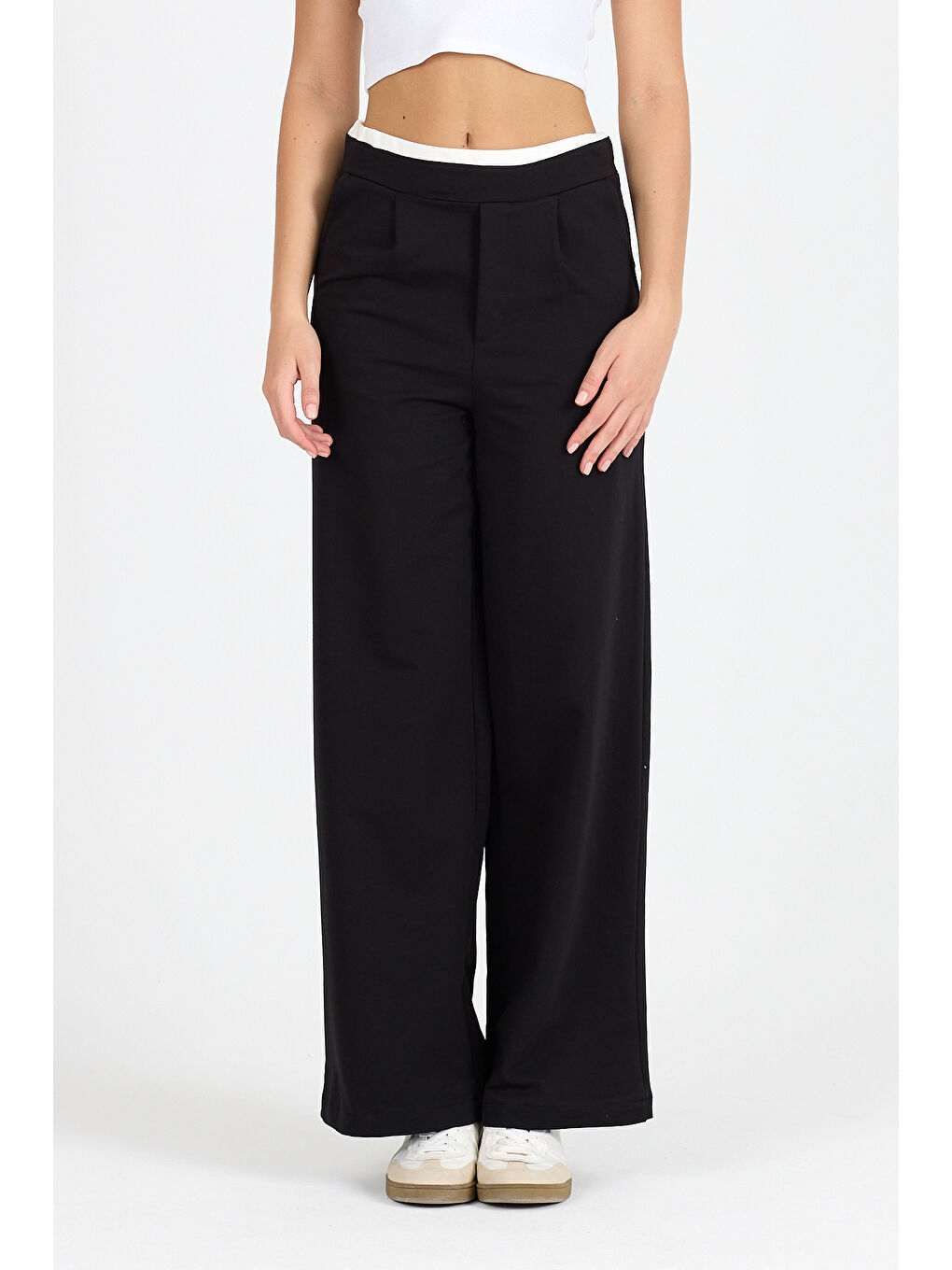 Siyah Kadın Kemeri 2 Renk Detaylı İspanyol Paça Pantolon 5006