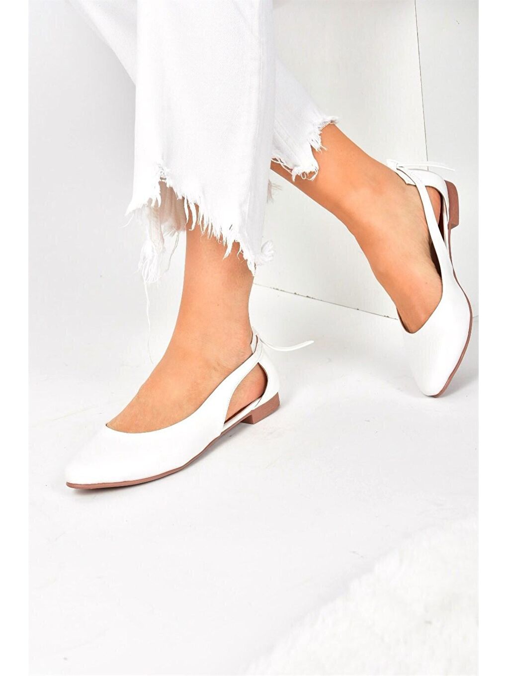 Beyaz Kadın Babet H726324009