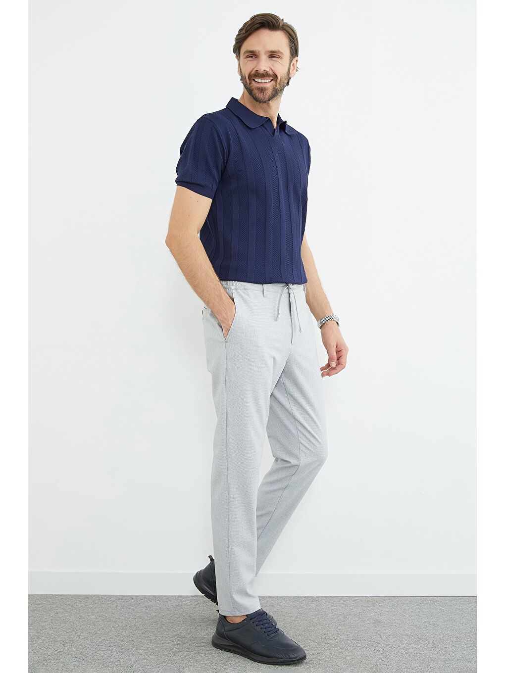 Gri Beli Bağlamalı Dokulu Pantolon-4