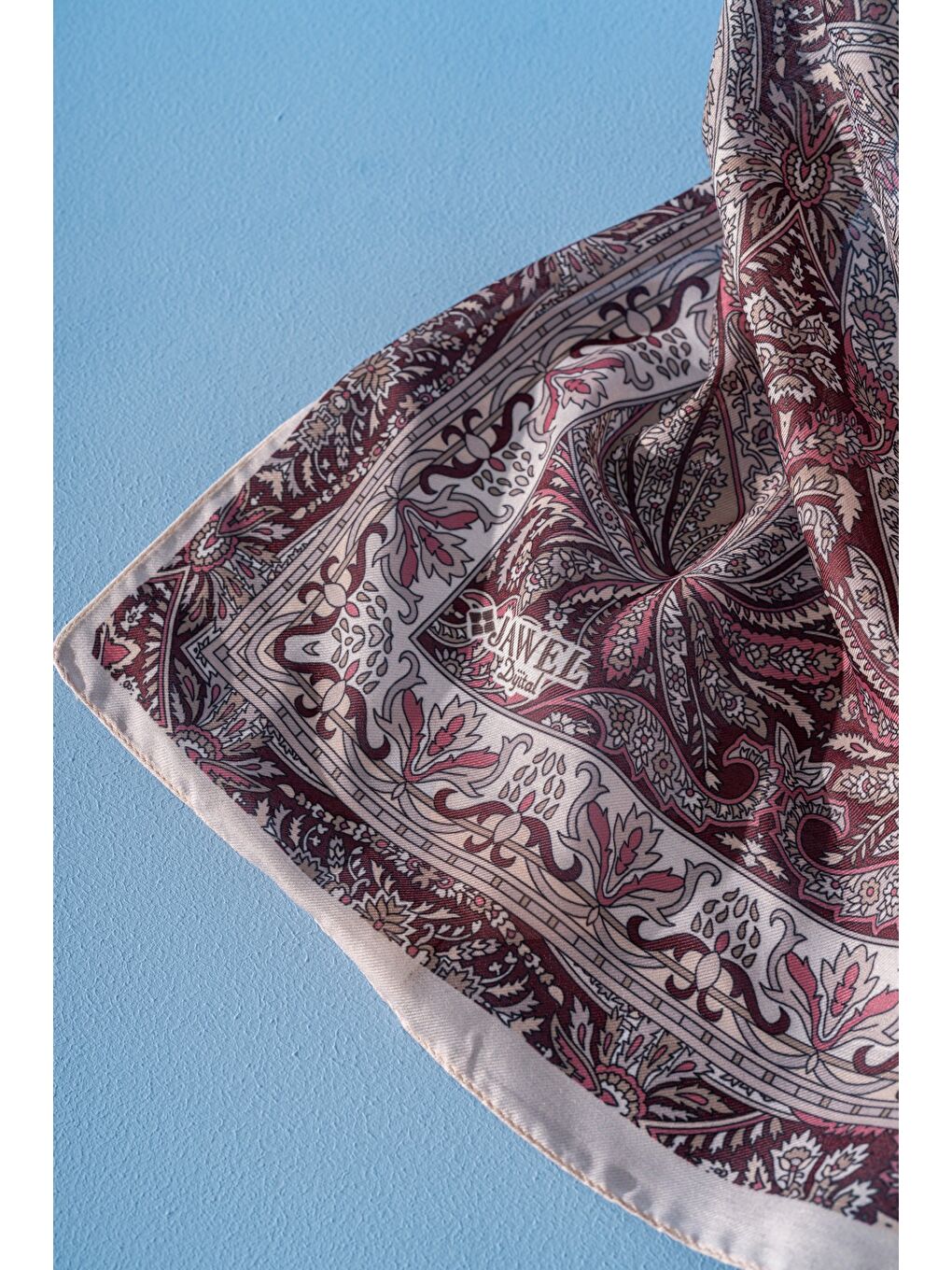 Ekru Kadın Etnik Desen Soft Nysa Şal-1