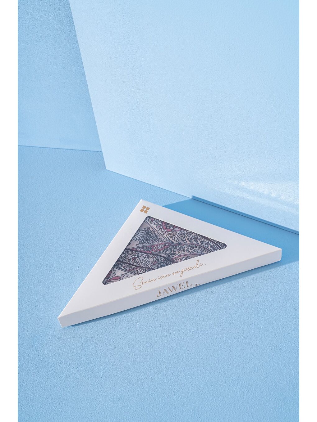 Ekru Kadın Etnik Desen Soft Nysa Şal-2