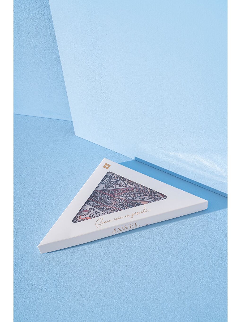 Turuncu Kadın Etnik Desen Soft Nysa Şal-2