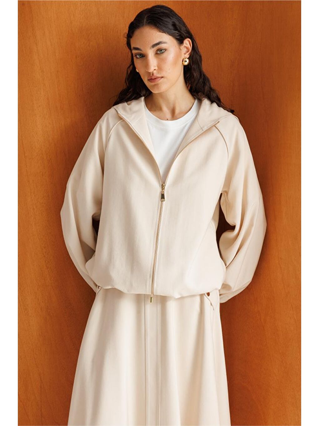Kapüşonlu Bej Rengi Bomber Ceket-1