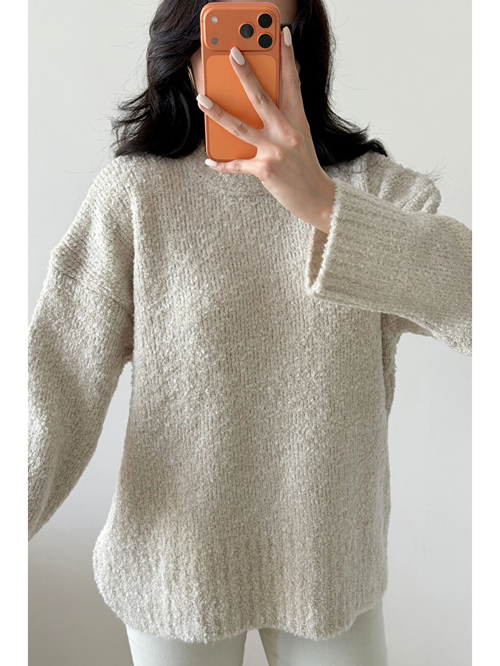 Kadın Bej Oversize Buklet Kazak 1014-2347