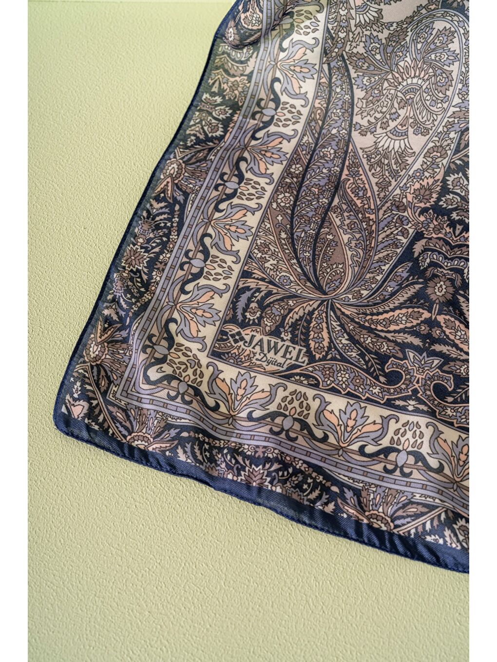 Lacivert Kadın Etnik Desen Soft Nysa Şal-1