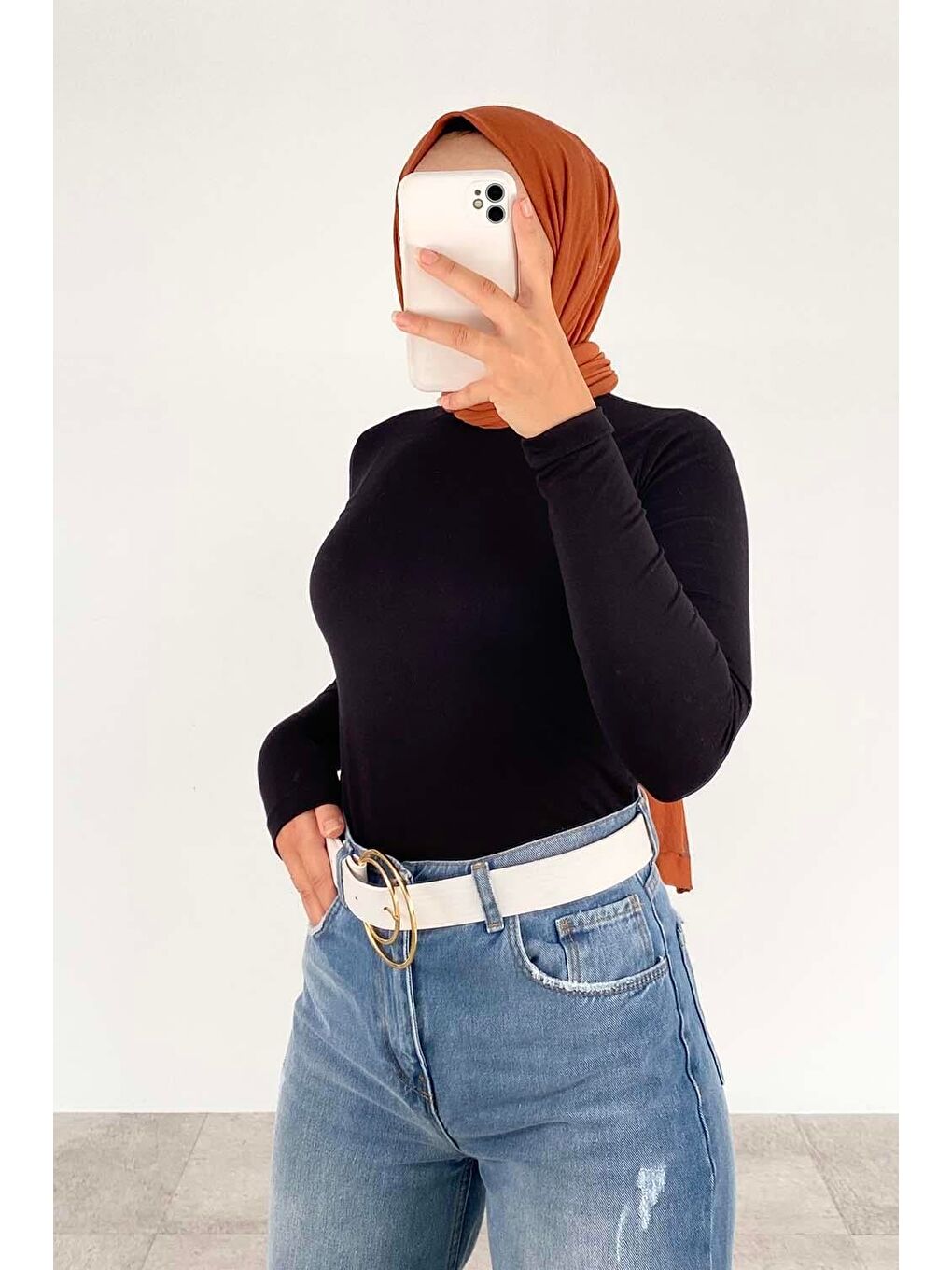 Yarım Balıkçı Yaka Düz Renk Body Siyah-1