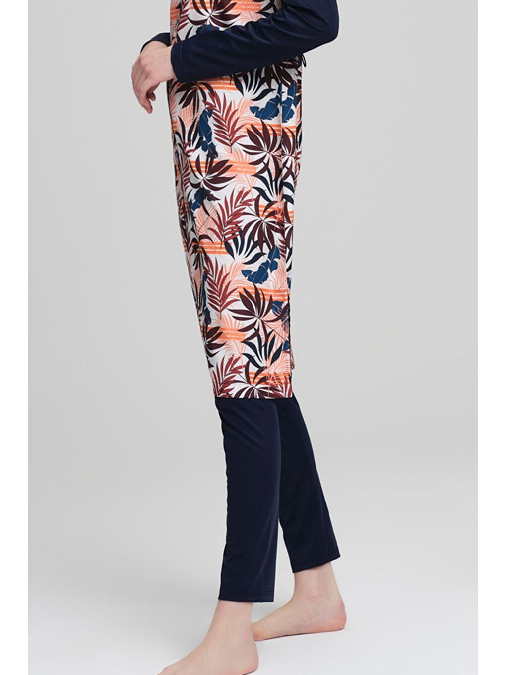 Yaprak Desenli Lacivert Jileli 3 Parça Tam Tesettür Mayo Takımı 2223-3