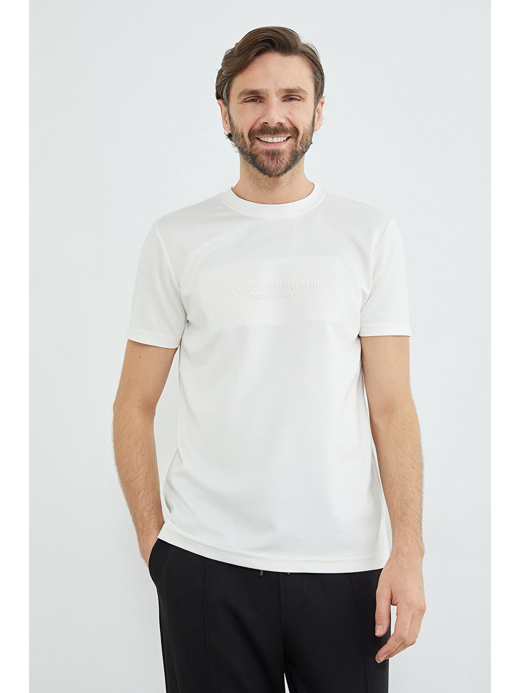 Ekru Slogan Baskılı Bisiklet Yaka Tişört