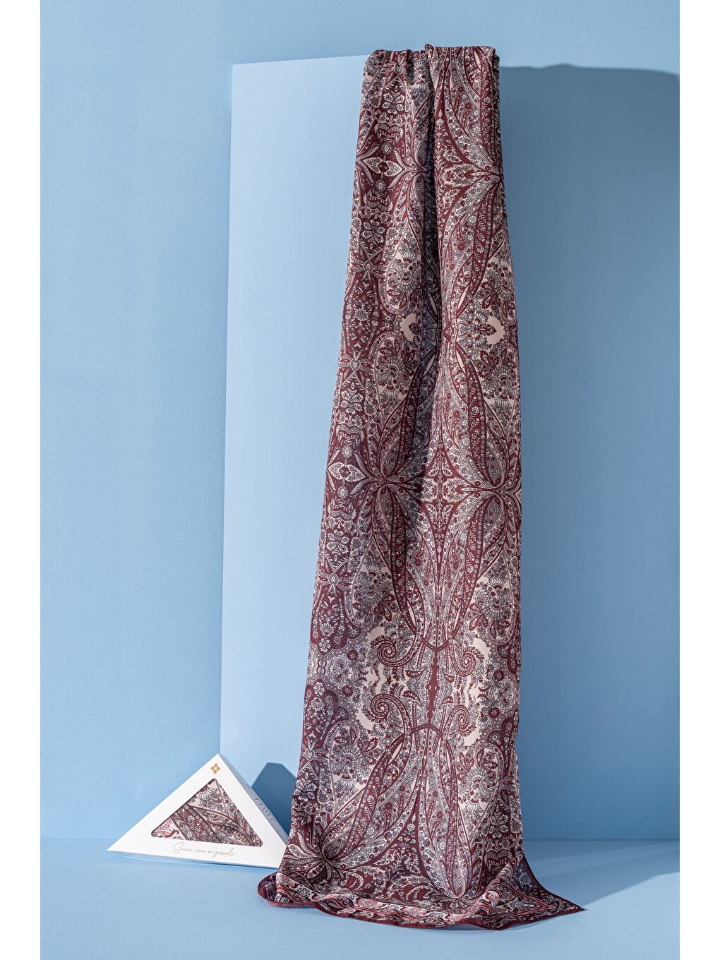 Bordo Kadın Etnik Desen Soft Nysa Şal