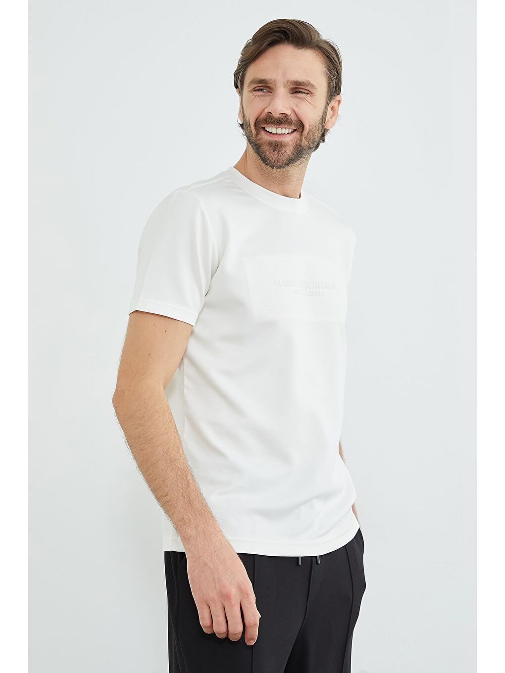 Ekru Slogan Baskılı Bisiklet Yaka Tişört-1