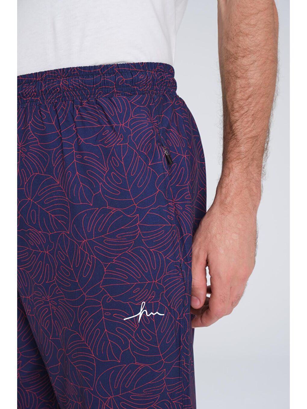 Desenli Lacivert Kırmızı Uzun Erkek Havuz Ve Deniz Şortu 2422-3