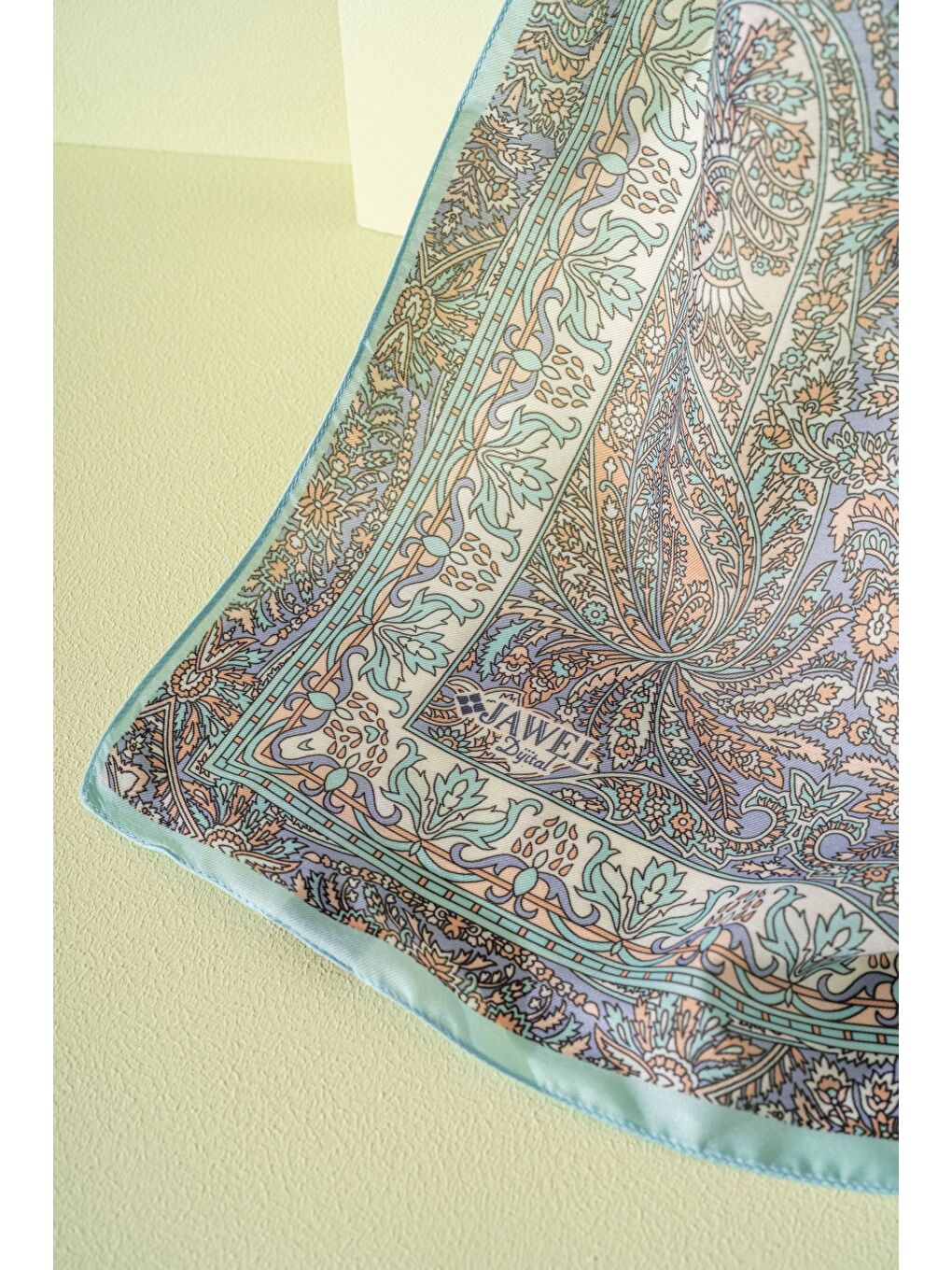 Turkuaz Kadın Etnik Desen Soft Nysa Şal-1