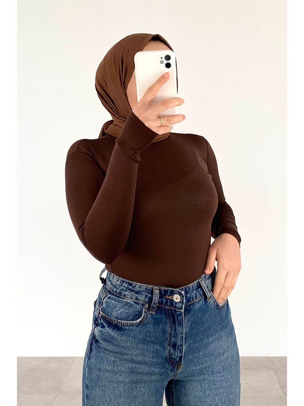 Kahverengi Yarım Balıkçı Yaka Düz Renk Body Çikolata Kahve-2