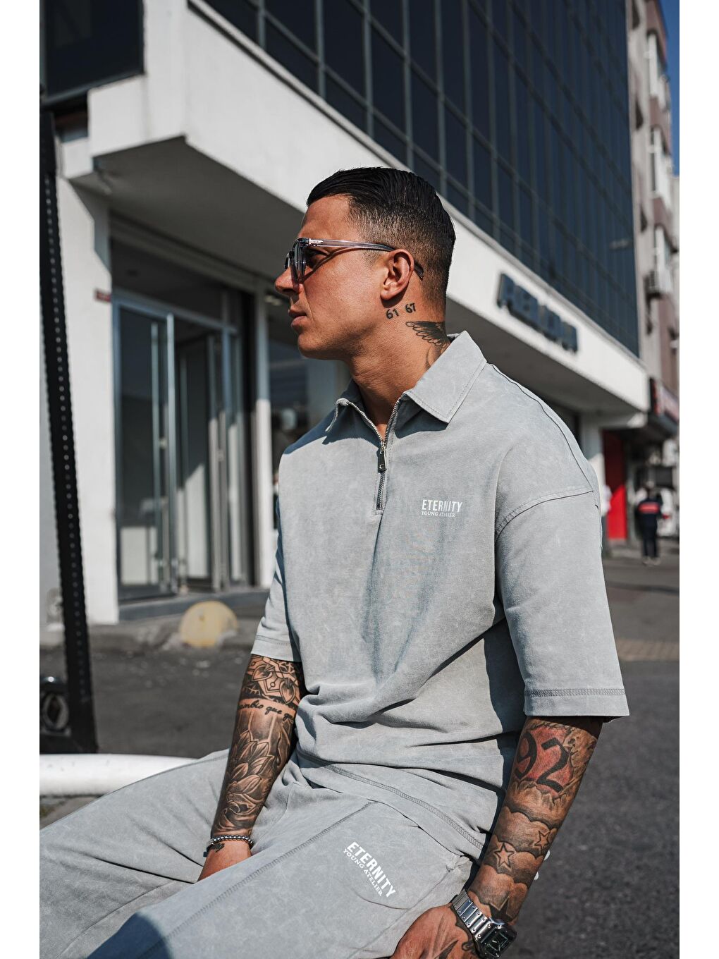 Erkek Polo Yaka Yıkamalı Oversize T-Shirt Gri-1