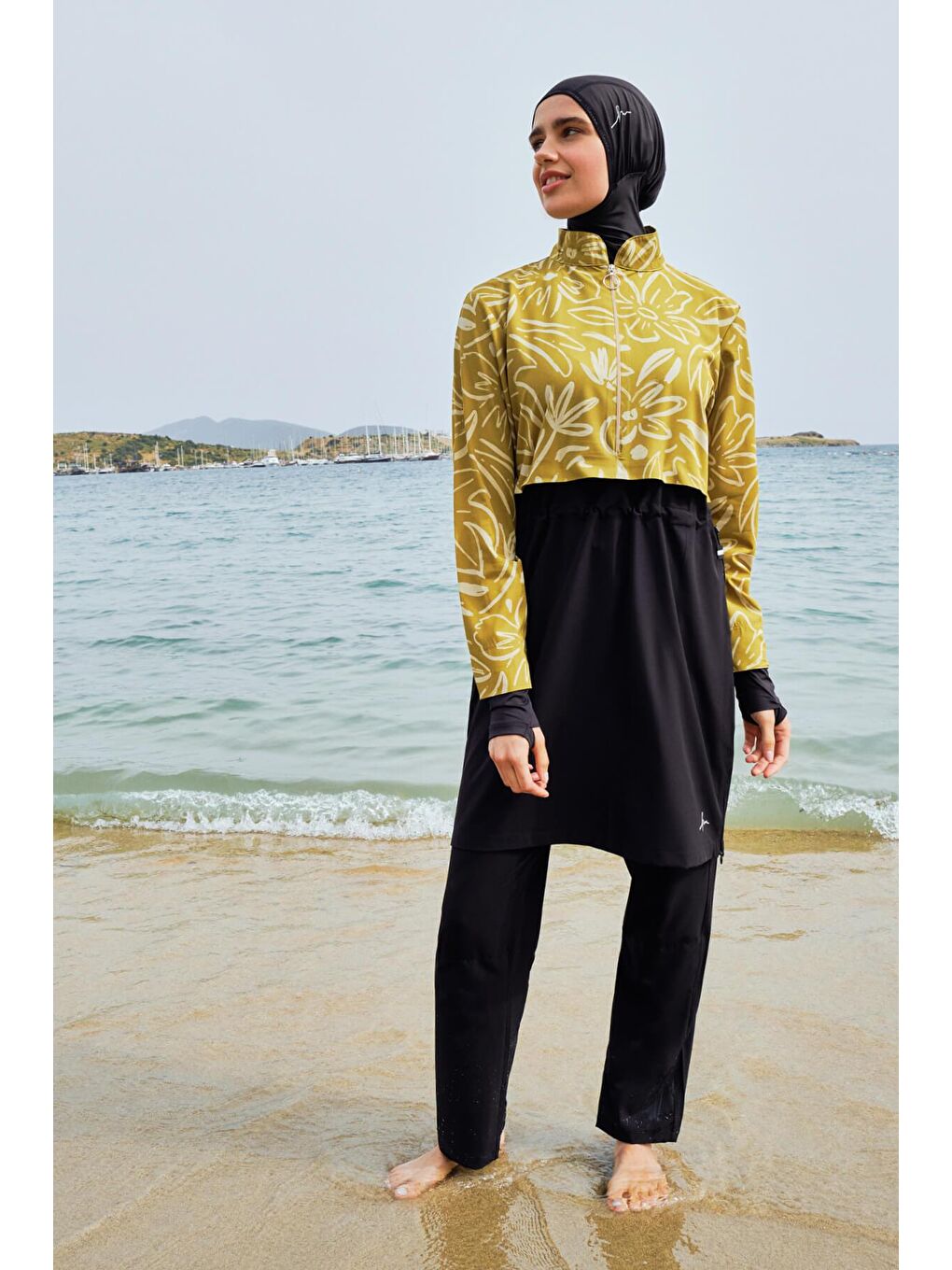 Esila Çiçek Desenli Siyah Hardal Jileli Tam Tesettür Mayo Üstü 2934